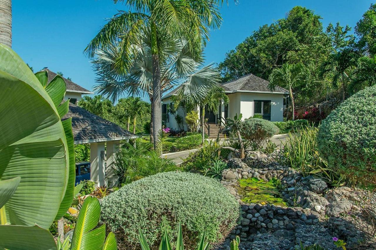 Luxury Villa Sleeps 6, Beach Access, Montego Bay Luaran gambar